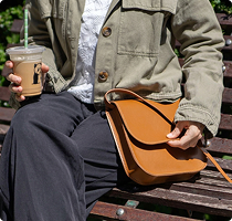 A chic shoulder bag for everyday use
